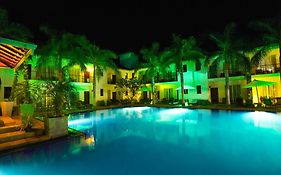Hotel Tamarind Tree